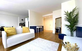 * Superbe Appartement A Versailles *